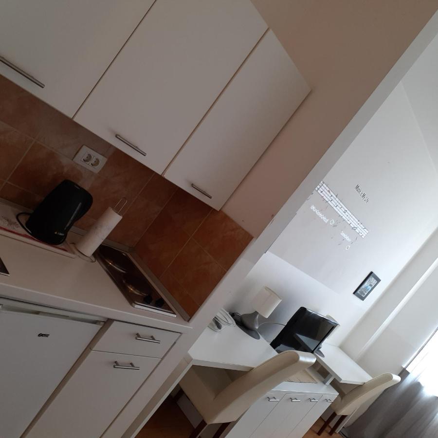 Apartment Megi Мостар Экстерьер фото